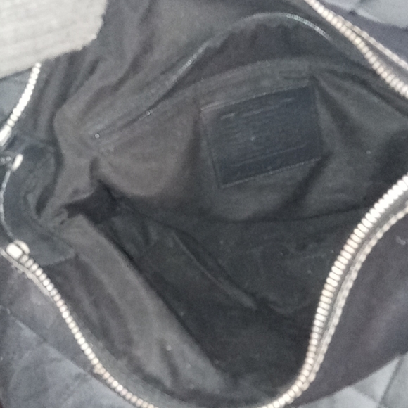 Coach Chelsea Shoulder Bag - Picture 8 of 8